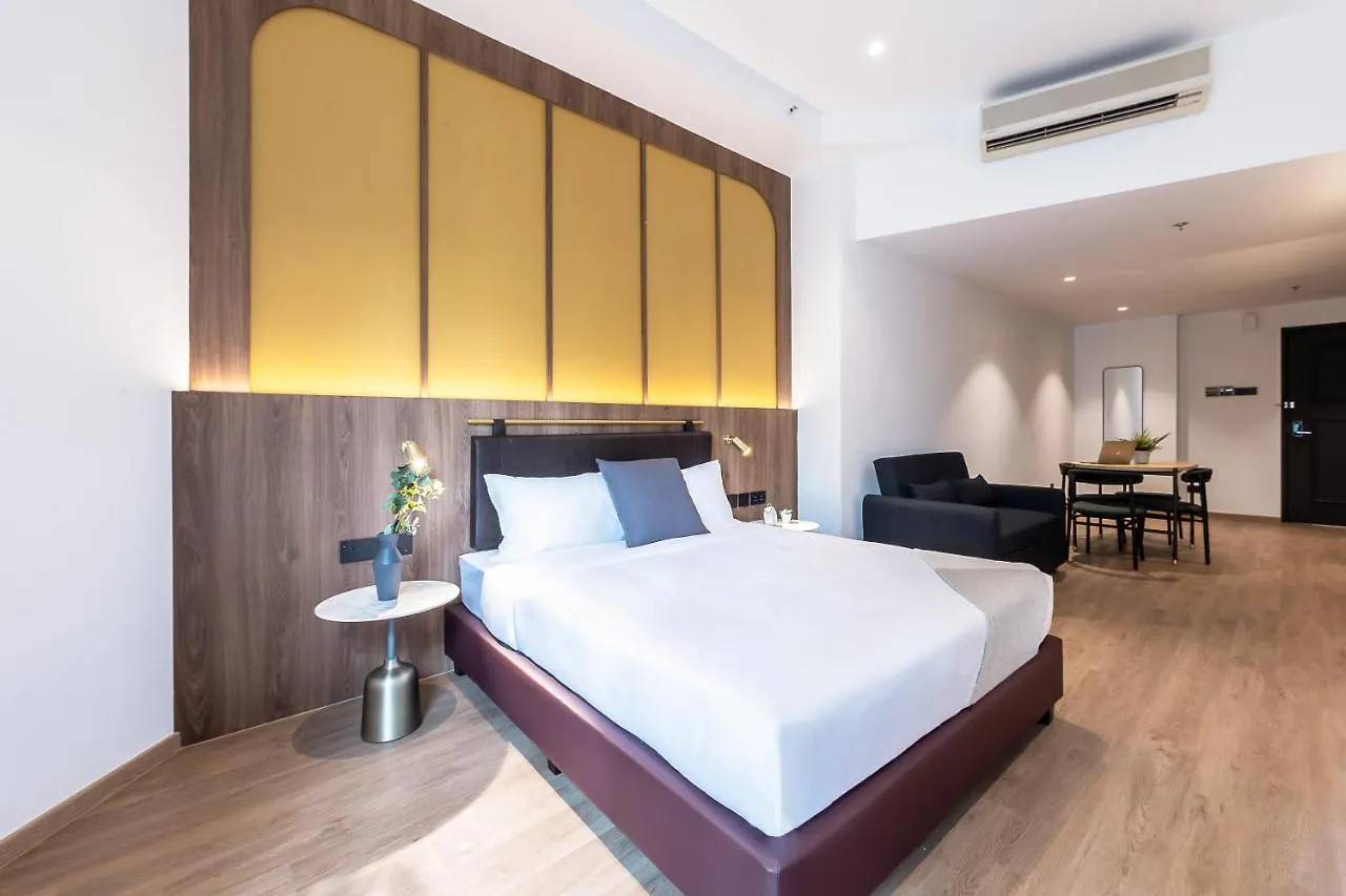 Owen House By Habyt Singapore 4*,